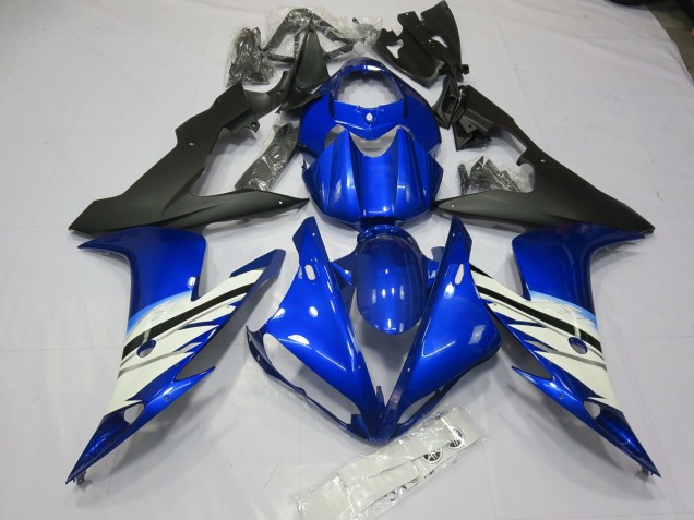 Blue and white Yamaha R1 Fairings 2004-2006 Blue and white Yamaha R1 Fairings 2004-2006