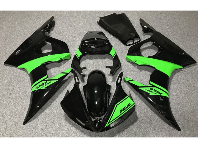 Gloss Black and Green Yamaha R6 Fairings 2003-2005 Gloss Black and Green Yamaha R6 Fairings 2003-2005