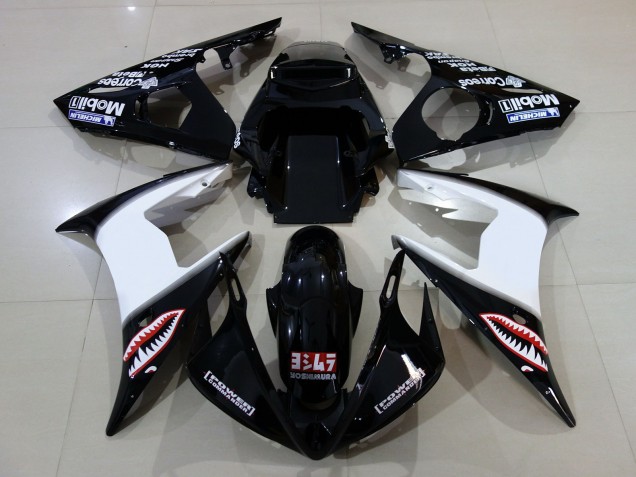 Gloss Black & logos Yamaha R6 Fairings 2006-2007 Gloss Black & logos Yamaha R6 Fairings 2006-2007