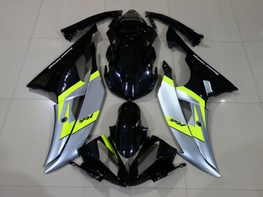 Gloss Black & Silver Yamaha R6 Fairings 2008-2016