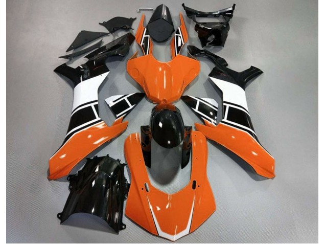 Gloss Orange White and Black Yamaha R1 Fairings 2015-2019 Gloss Orange White and Black Yamaha R1 Fairings 2015-2019