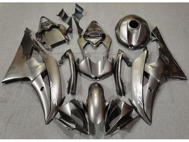 Liquid Silver Yamaha R6 Fairings 2008-2016 Liquid Silver Yamaha R6 Fairings 2008-2016