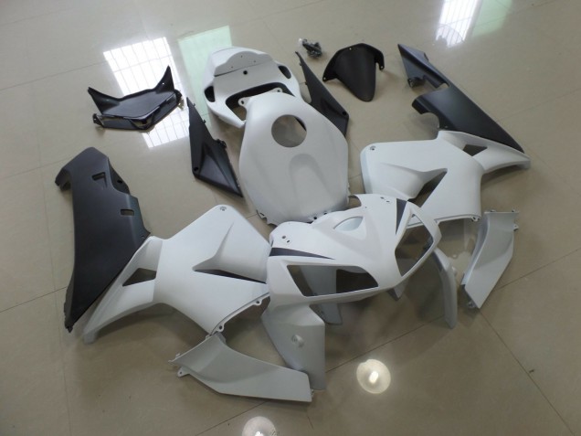 Matte White and Black Honda CBR600RR Fairings 2005-2006