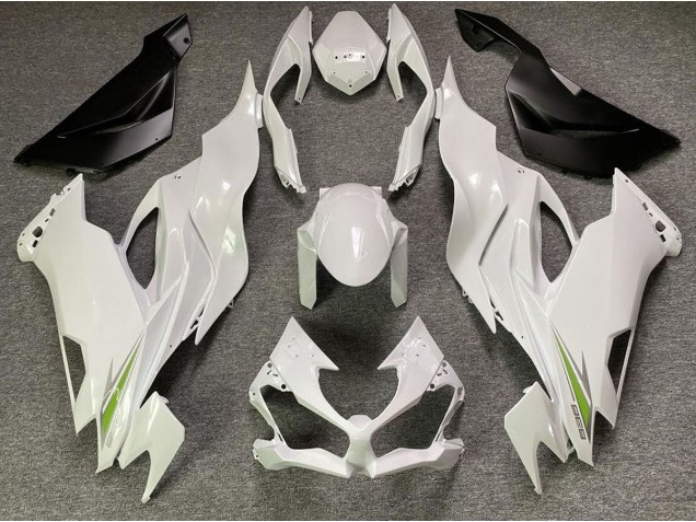 Pearl White Kawasaki ZX6R Fairings 2019-2020 Pearl White Kawasaki ZX6R Fairings 2019-2020