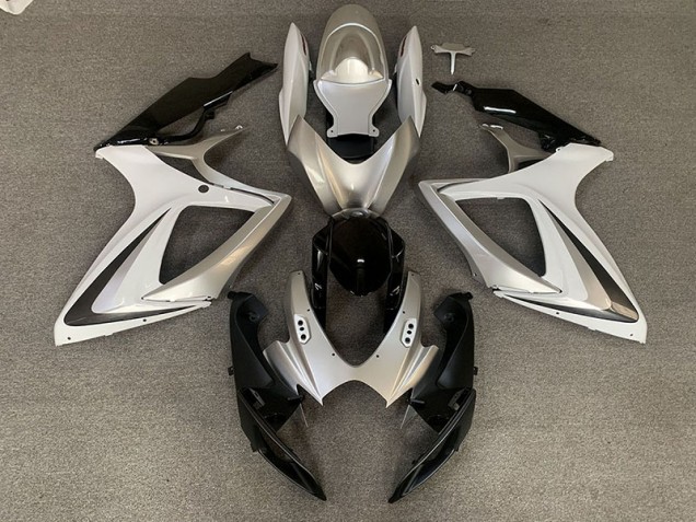 Silver White OEM Style Suzuki GSXR 600-750 Fairings 2006-2007 Silver White OEM Style Suzuki GSXR 600-750 Fairings 2006-2007