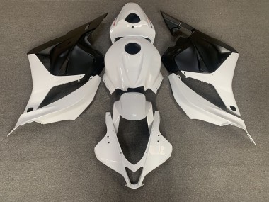White and Black Honda CBR600RR Fairings 2009-2012