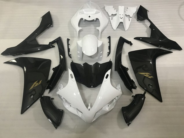 White and Carbon Style Yamaha R1 Fairings 2007-2008 White and Carbon Style Yamaha R1 Fairings 2007-2008