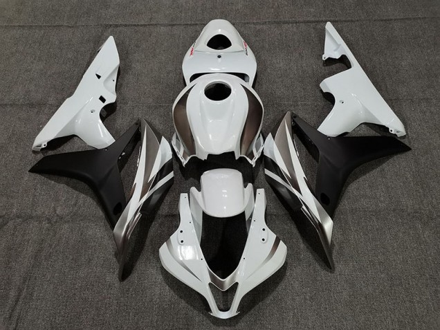 White OEM Style Honda CBR600RR Fairings 2007-2008 White OEM Style Honda CBR600RR Fairings 2007-2008