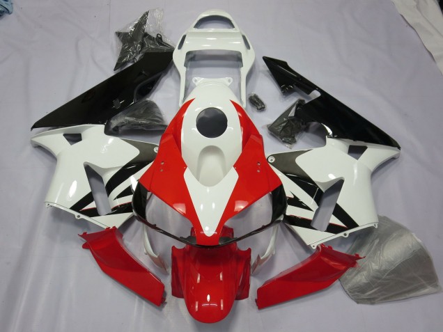 White Red and Black Honda CBR600RR Fairings 2003-2004 White Red and Black Honda CBR600RR Fairings 2003-2004
